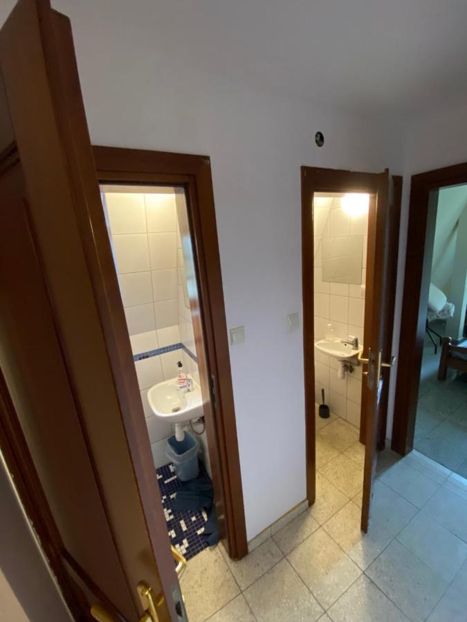 Hostel Przy Targu Rybnym Gdansk Bagian luar foto