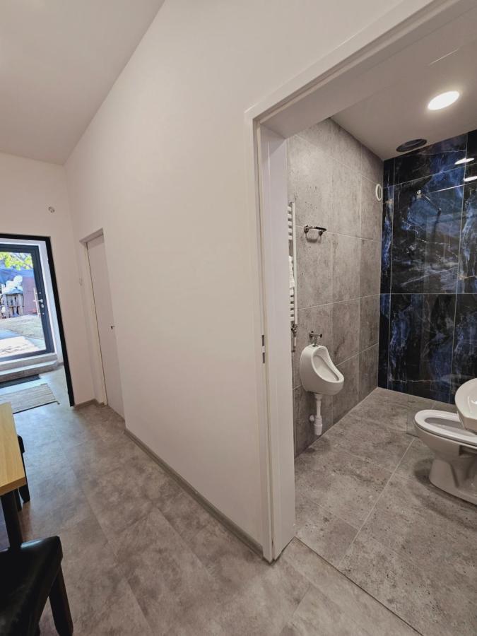Hostel Przy Targu Rybnym Gdansk Bagian luar foto