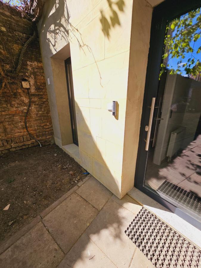 Hostel Przy Targu Rybnym Gdansk Bagian luar foto