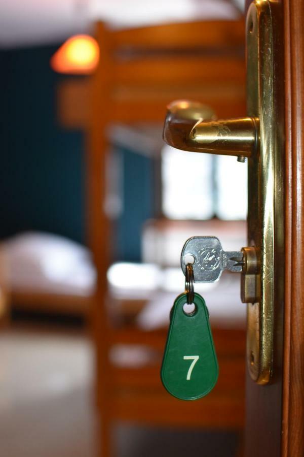 Hostel Przy Targu Rybnym Gdansk Bagian luar foto