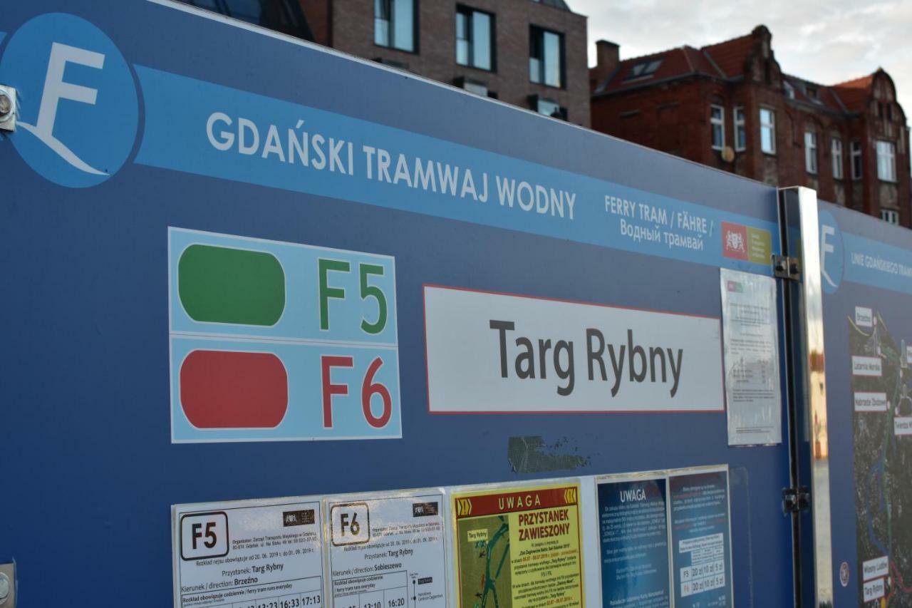 Hostel Przy Targu Rybnym Gdansk Bagian luar foto