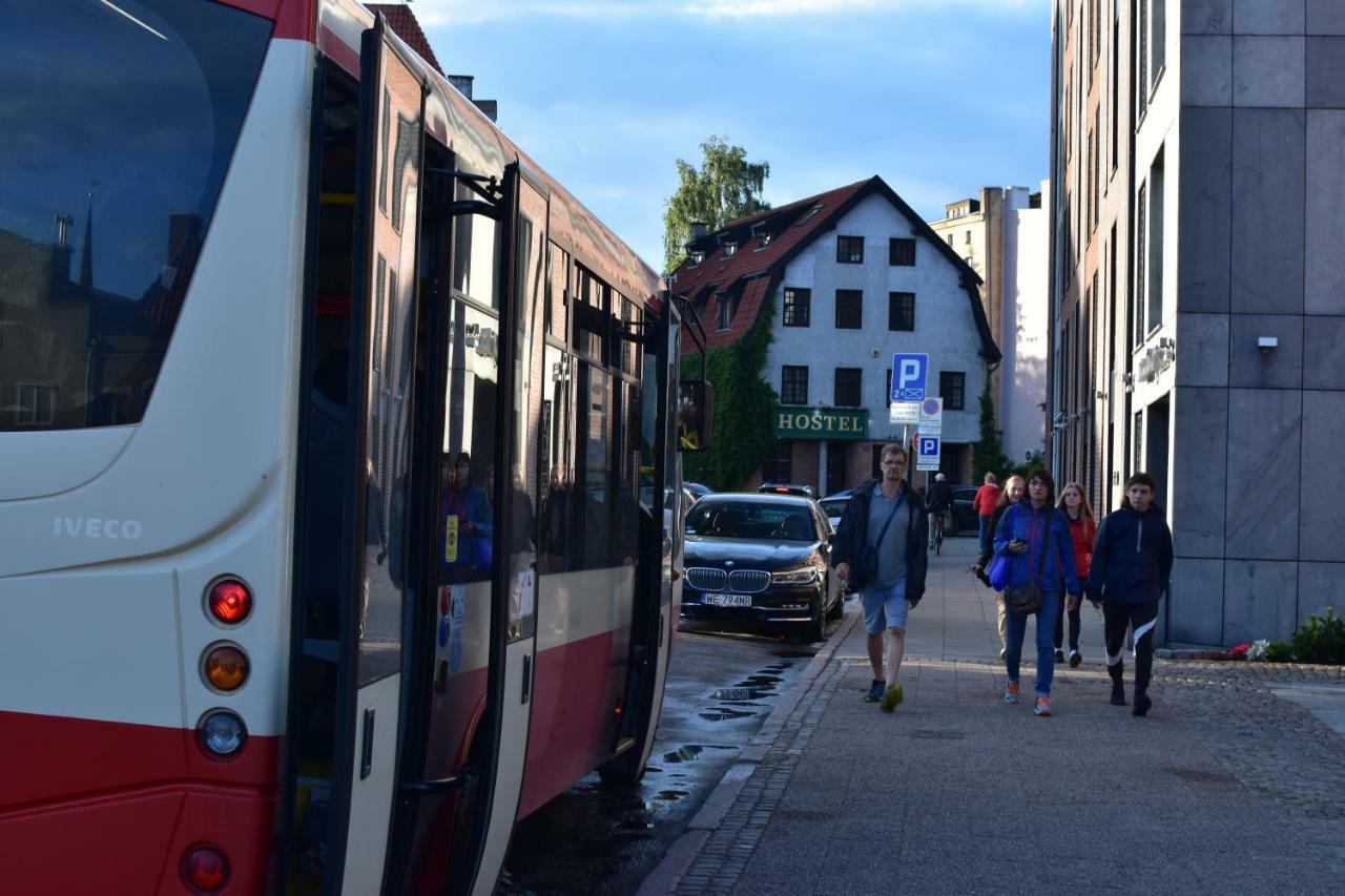 Hostel Przy Targu Rybnym Gdansk Bagian luar foto