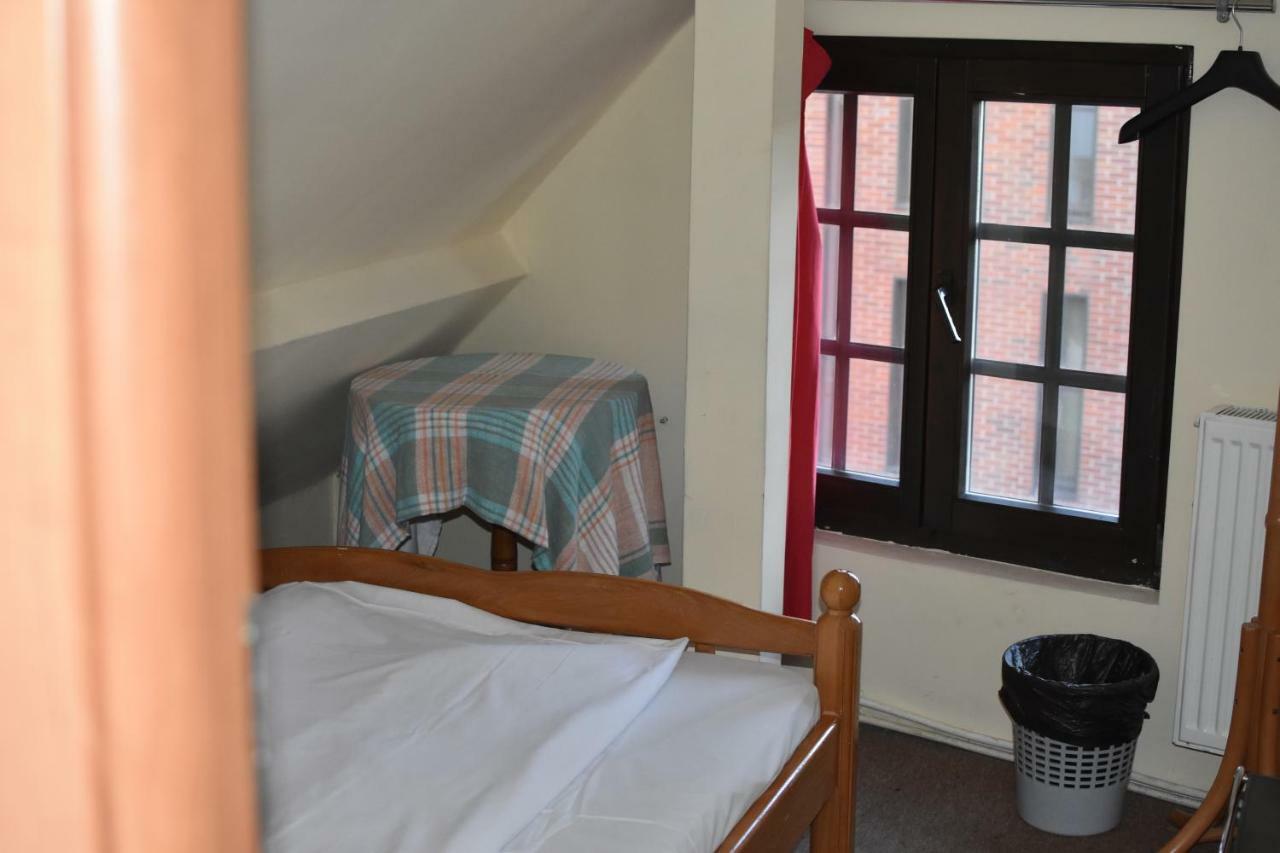 Hostel Przy Targu Rybnym Gdansk Bagian luar foto