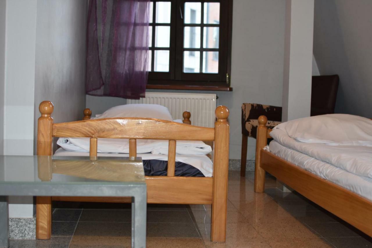 Hostel Przy Targu Rybnym Gdansk Bagian luar foto